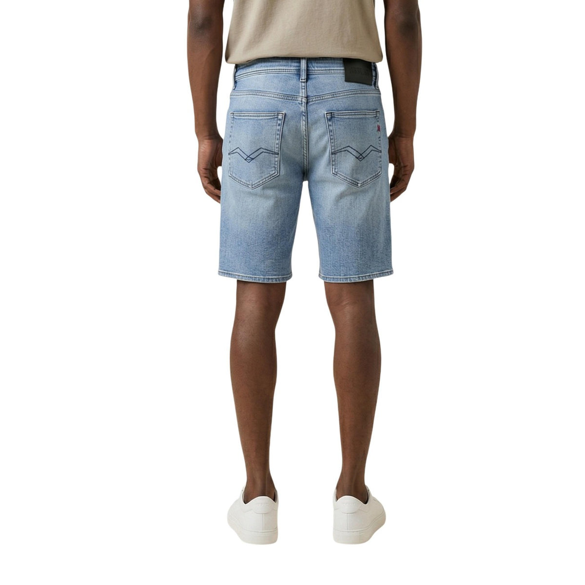 Image 3 : Bermuda Replay homme bleu azur, vue d'ensemble du style décontracté — Delvale
