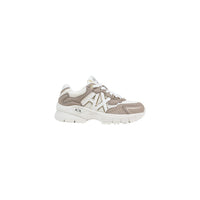 Image 1 : Baskets Armani Exchange femme beige rosé et blanc avec semelle chunky, vue de profil — delvale