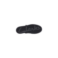 Image 4 : Chaussure Clarks Torhill Lo homme, focus sur l'empiècement signé Clarks et le col de tige — Delvale