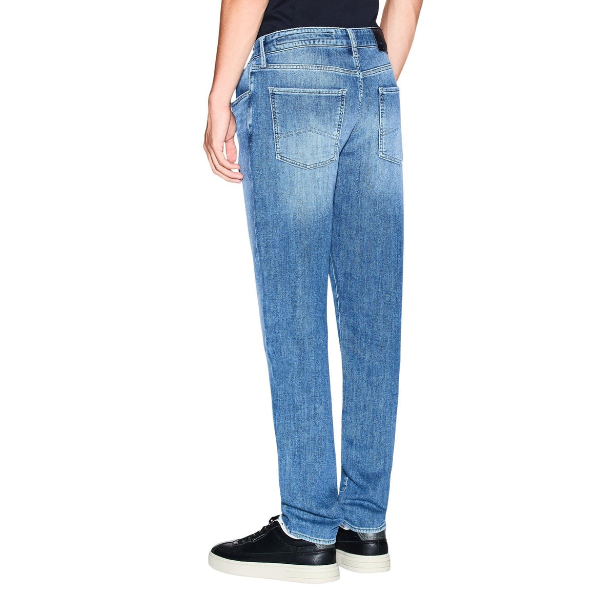 Image 3 : Vue arrière jean Armani Exchange homme avec poches arrières — Delvale